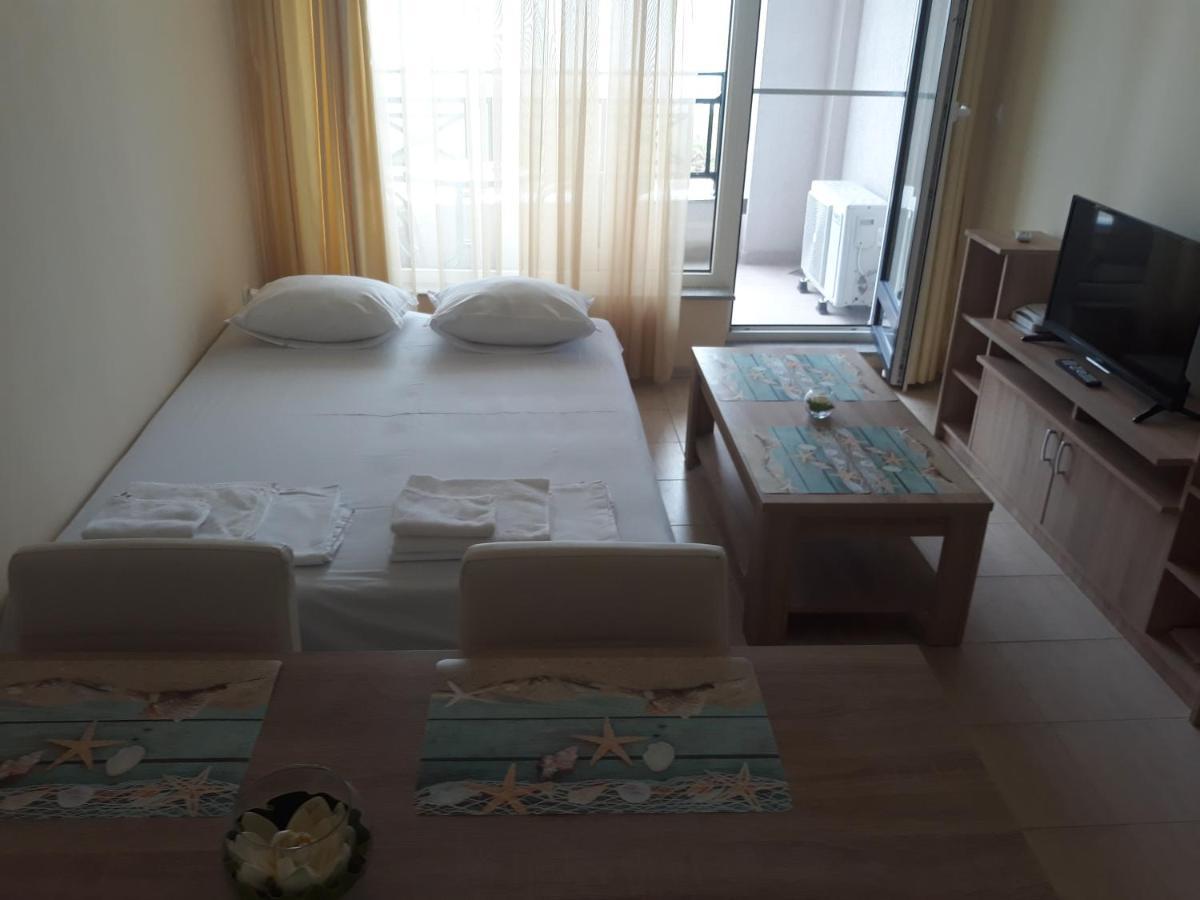 Apartamento Таня 8 Pomorie Exterior foto